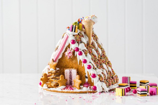 gingerbread house