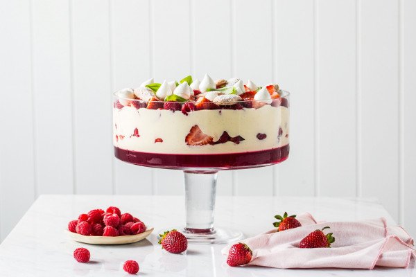 berry misu trifle
