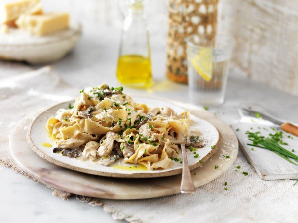 Creamy Chicken, Mushroom, & Chive Fettuccine