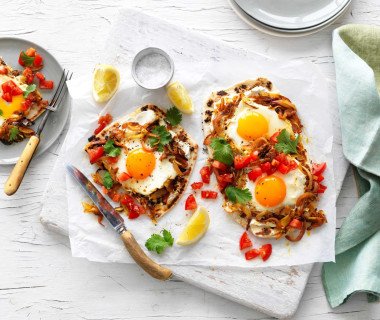 Curried fried egg open nann 5567 midres