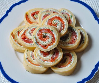 Salmon Dill Crepe Pinwheels Cammienoodle 4
