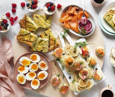 Breakfast platter 2680