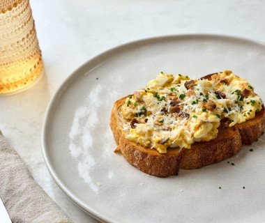 Ceasar smash eggs