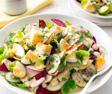 High Protiein Rainbow Egg Salad 0421 (1)