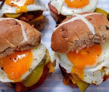 Jane egg and bacon hot x buns 3 WEBSITE