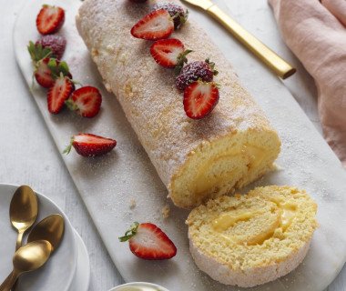 Lemon Curd Sponge Roll 2704