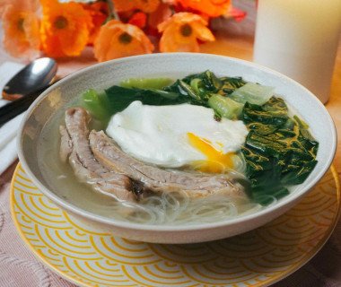 Pork bone soup