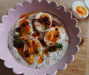 Turkish style eggs