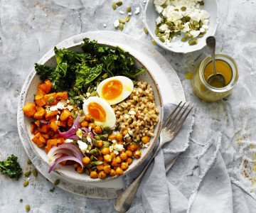 Barley bowl with soft egg 0611