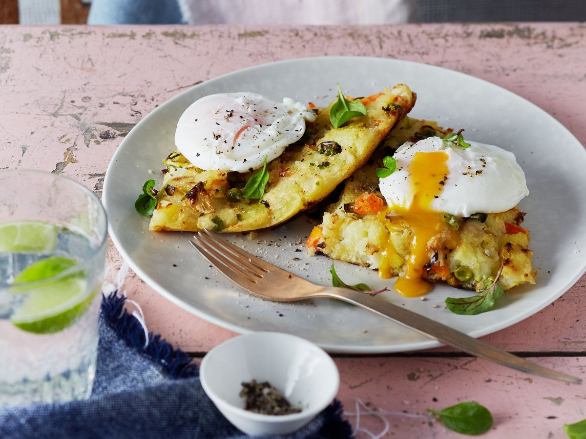 Bubble and squeak with poached egg web