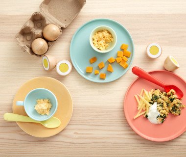 Infant Eggs Introduction Whisk Eggs 240320 Scrambled 003 lores