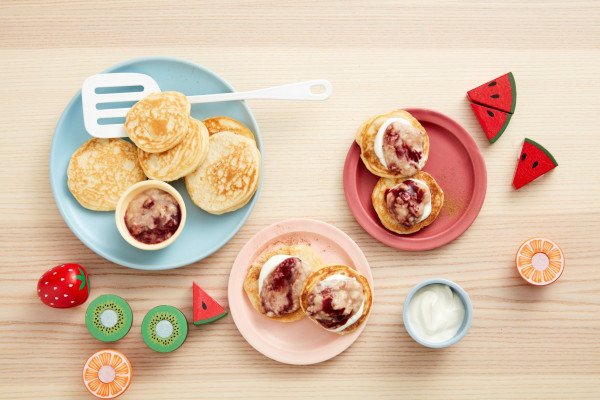 mini almond pancakes with banana & blueberry puree