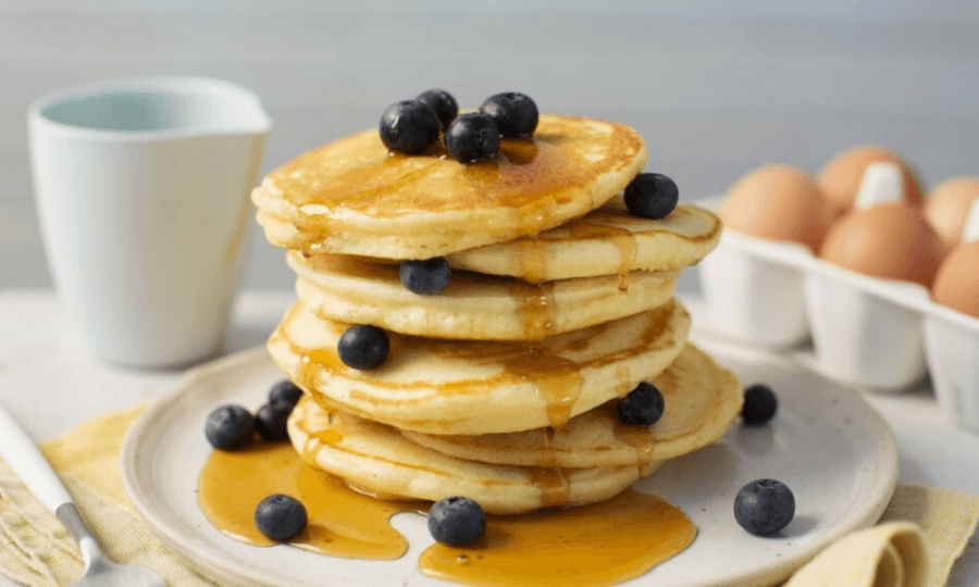 The Best Pancakes Recipe: How To Make Pancakes At Home
