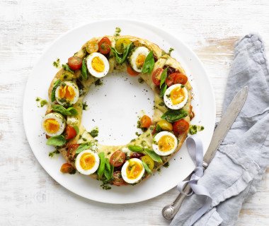 Pastry wreath 2975