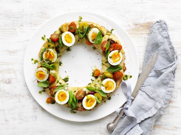 pastry wreath