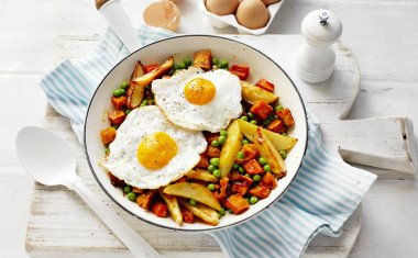 aussie bubble squeak with fried egg 7469